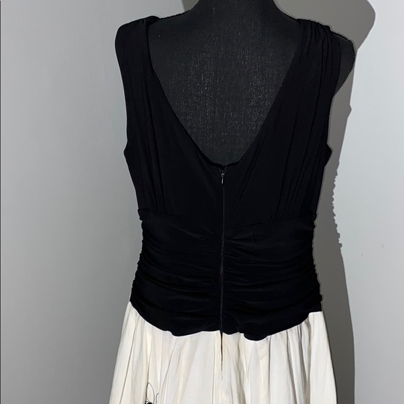 S.L. Fashion - Picture 5 of 8